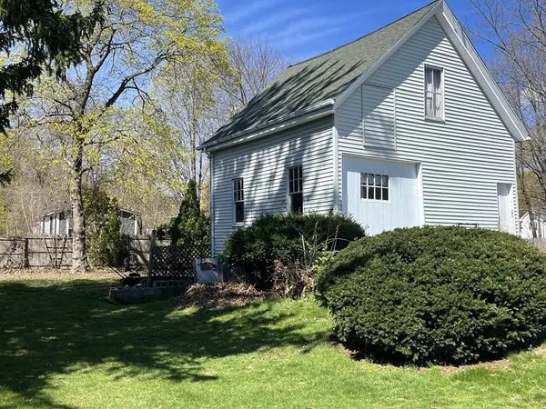 Merrimac, MA 01860,56 Church St