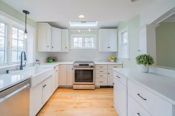 Lexington, MA 02421,27 Independence Ave