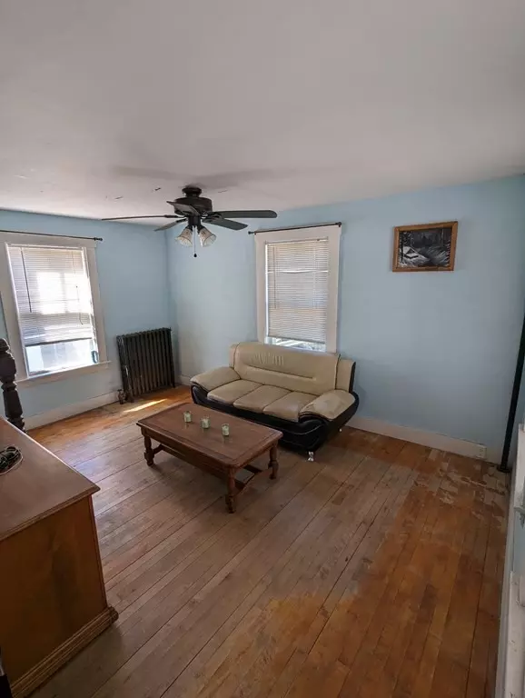 Athol, MA 01331,281 Cottage St