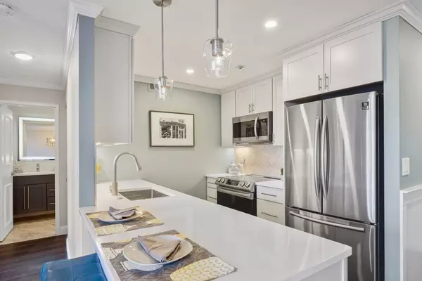 Quincy, MA 02169,77 Adams St #304
