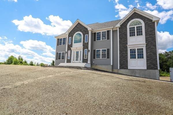 7 White Pine Dr, Westminster, MA 01473