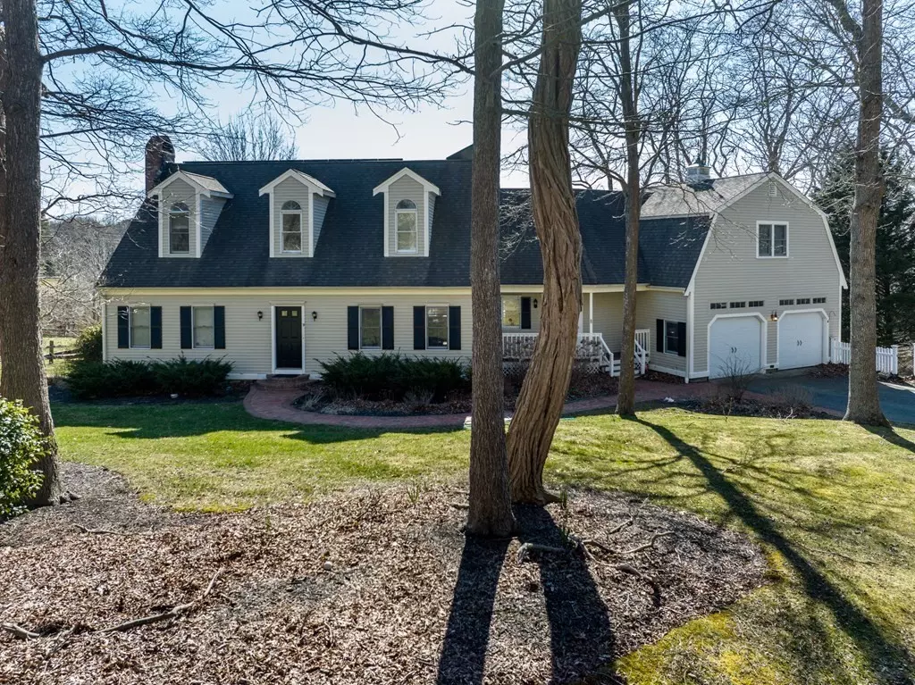 Sandwich, MA 02563,9 Rolling Ridge Ln