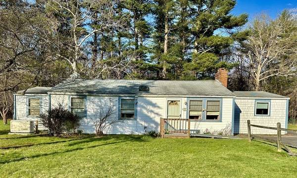 202 West St, Plympton, MA 02338