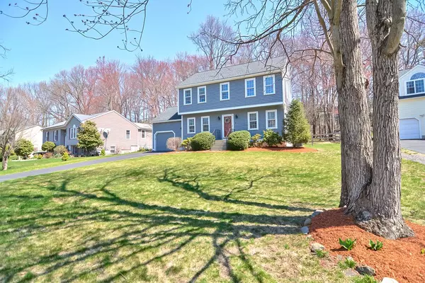 5 Bayberry Cir, Shrewsbury, MA 01545