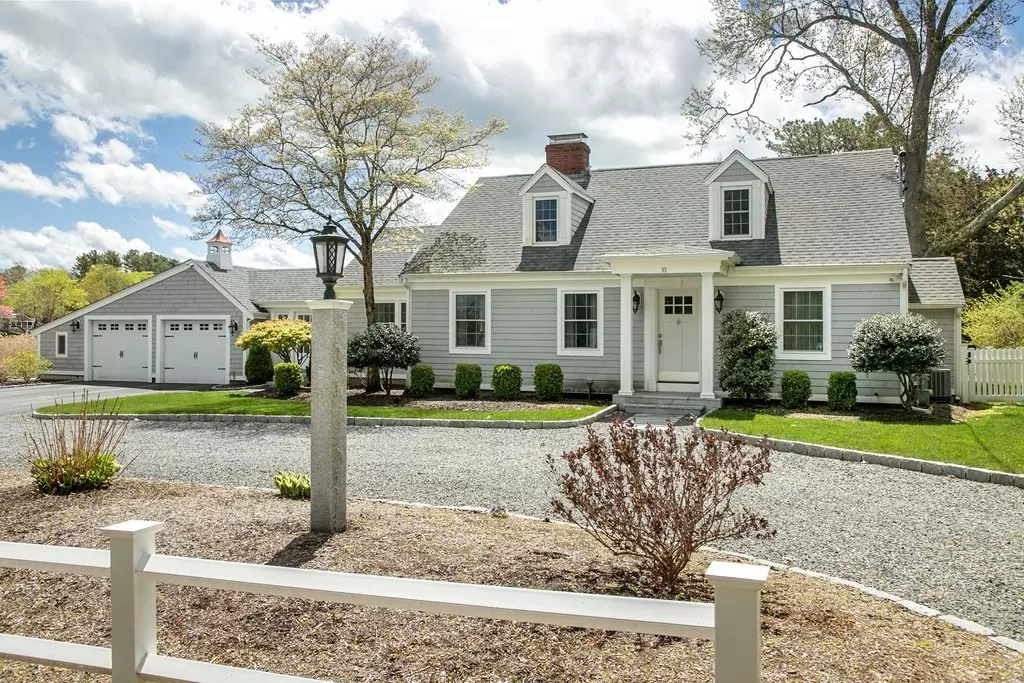 Duxbury, MA 02332,93 Harrison St