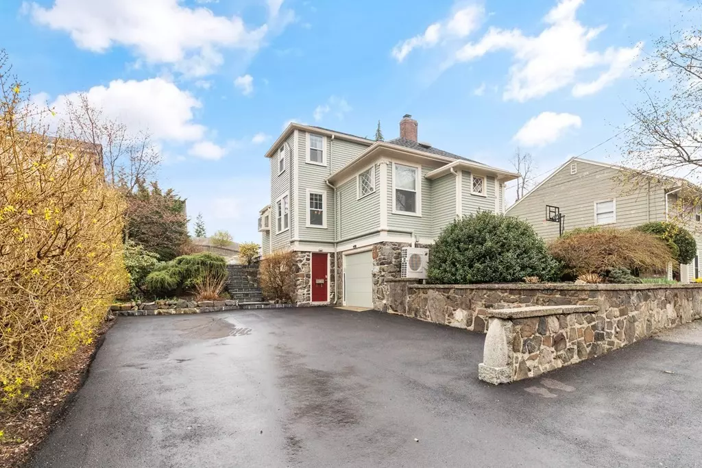Marblehead, MA 01945,6 Hines Court