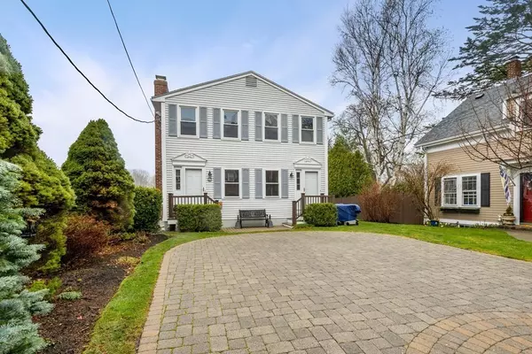 27 Rowland St #2, Marblehead, MA 01945
