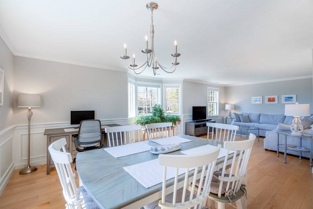 785 Washington St #201, Norwood, MA 02062