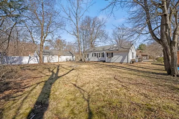 Agawam, MA 01001,47 Clifton Dr