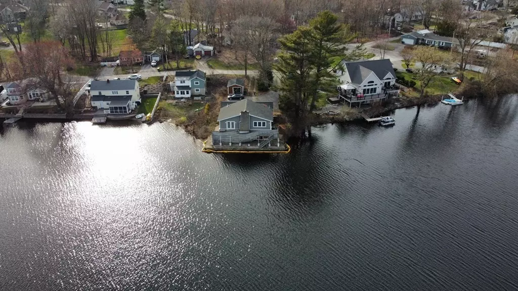 3 Diamond St, North Attleboro, MA 02760