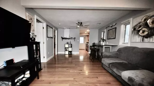 Pembroke, MA 02359,49 Woodbine Ave