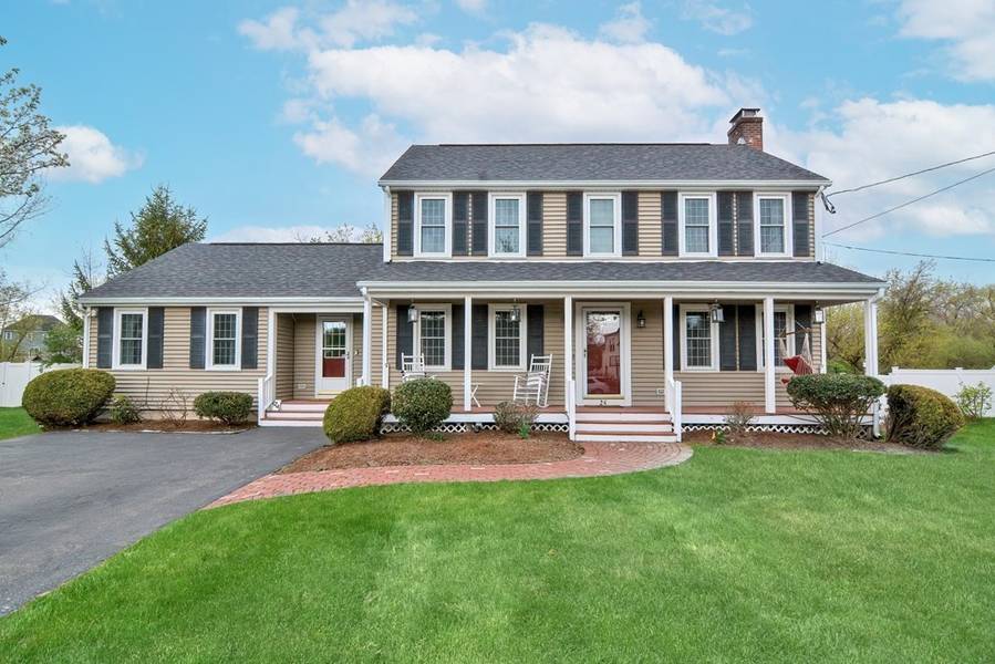 24 Draper Way, Attleboro, MA 02703