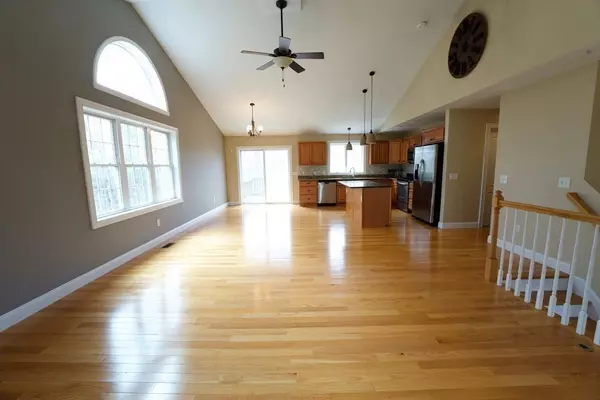 Hubbardston, MA 01452,81 Mount Jefferson Rd