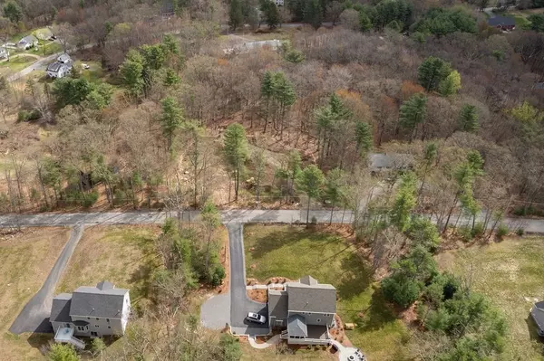 Douglas, MA 01516,92 Martin Rd