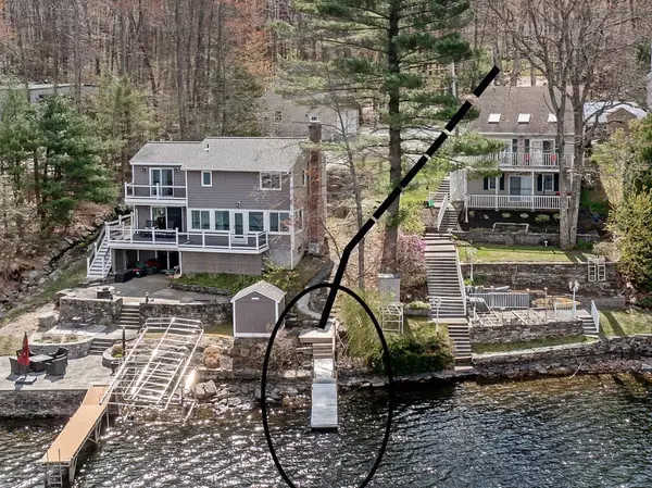 Sutton, MA 01590,12 Newton Dr