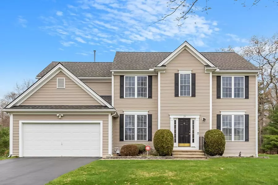 29 Pratt Street, Grafton, MA 01560