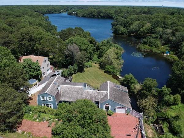 218 Long Pond Dr, Yarmouth, MA 02664