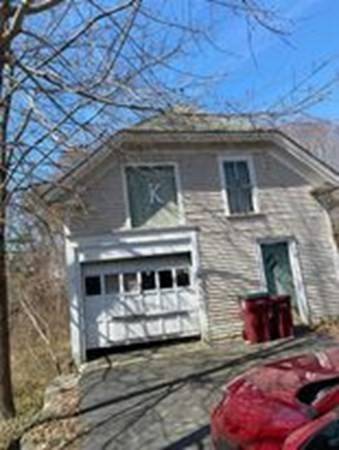 Middleboro, MA 02346,7 Fairview St