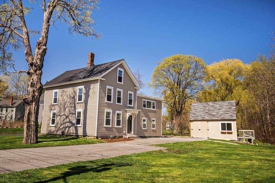 39 Court St, Groton, MA 01450