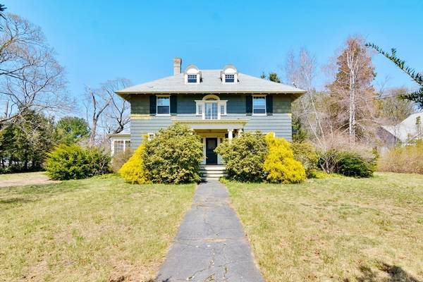 35 West Main St, West Brookfield, MA 01585