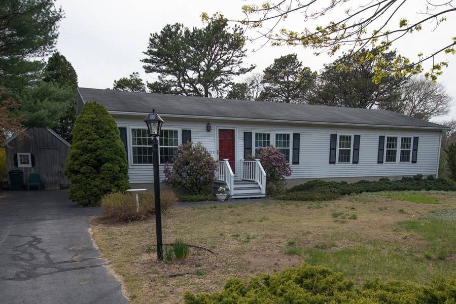 33 Headlands Drive, Plymouth, MA 02360