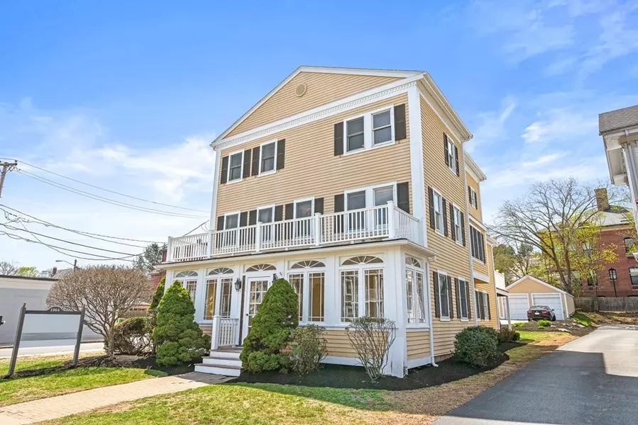 1064 Massachusetts Ave #2, Arlington, MA 02476