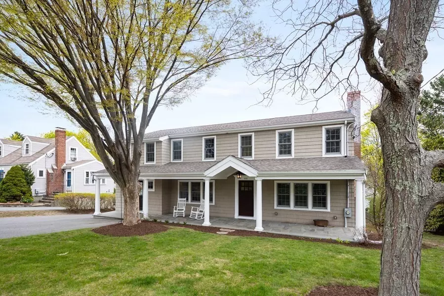 1012 Greendale Ave, Needham, MA 02492