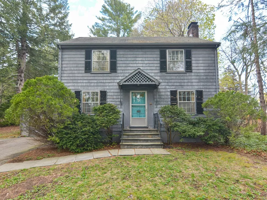 Wellesley, MA 02481,11 Alba Road