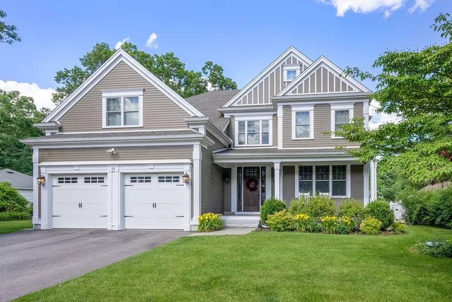 32 Briarwood Cir, Needham, MA 02494