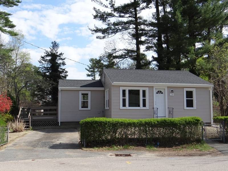 128 Indian Trl, Pembroke, MA 02359