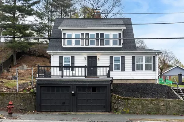 233 Lynnfield St, Lynn, MA 01904