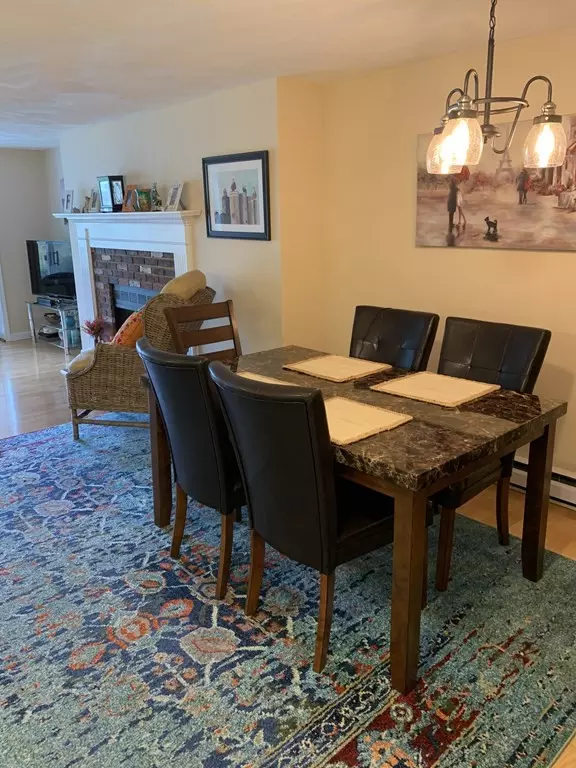 Sandwich, MA 02563,19 Hilltop Dr #19