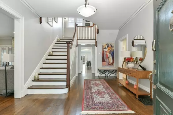 Newton, MA 02459,43 Parker Street
