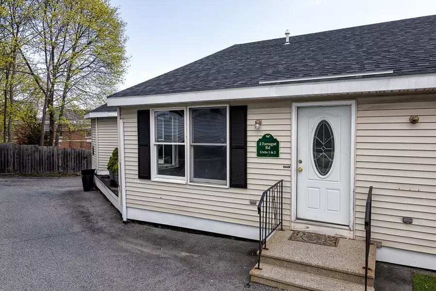 2 Farragut Road #4, Ipswich, MA 01938
