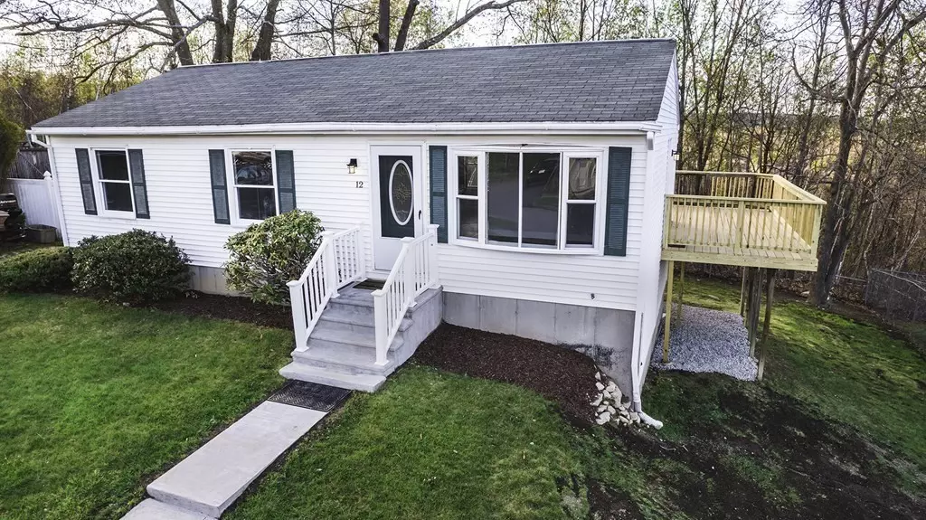 12 Erie Ave, Worcester, MA 01605