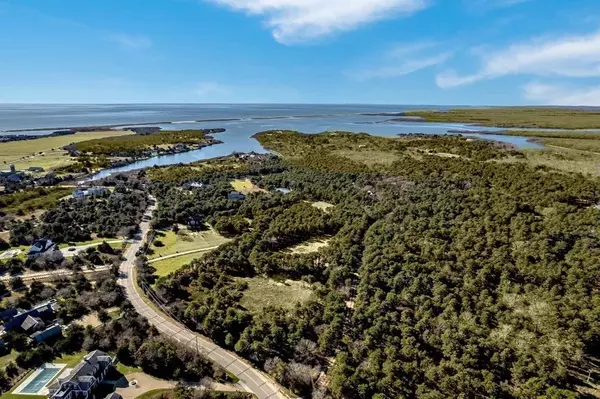 Edgartown, MA 02539,3 Turkeyland Cove Rd