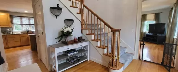 Sutton, MA 01590,60 Marble Rd