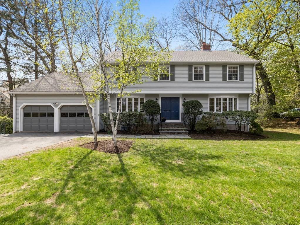 110 Glen Rd, Wellesley, MA 02481