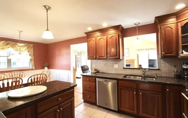 Groveland, MA 01834,5 Muriel Rd