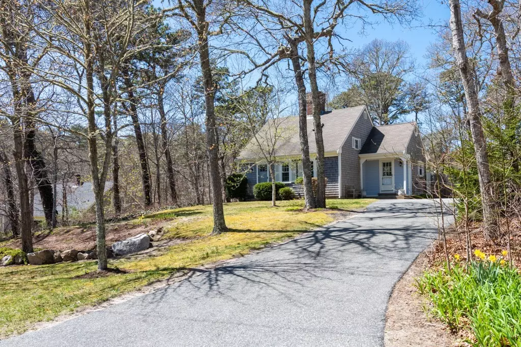 Brewster, MA 02631,106 Commons Way