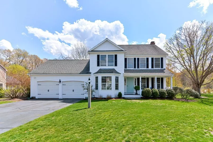 12 Lavender Lane, Walpole, MA 02081