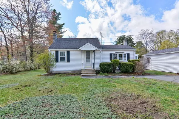 73 Chapel St, Shirley, MA 01464