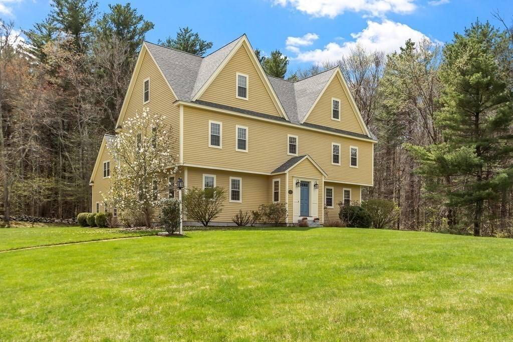 24 Rocky Dundee Rd, Bolton, MA 01740