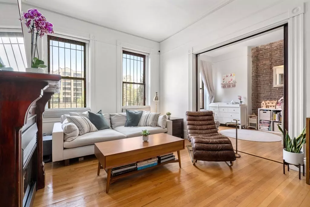 Boston, MA 02116,19 Cortes Street #1