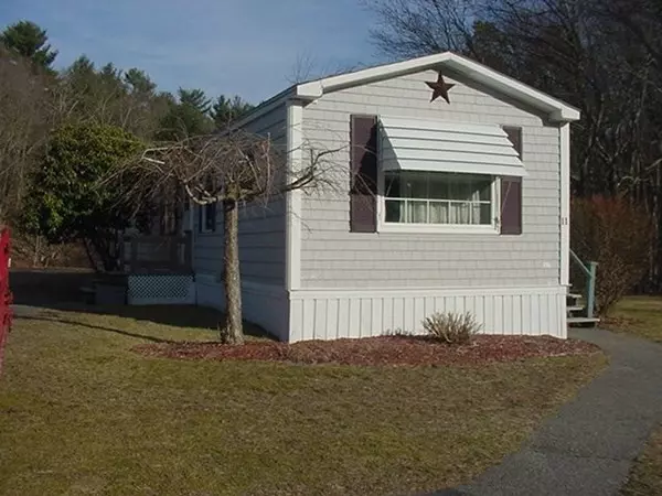 11 Haskell Circle, Lakeville, MA 02347