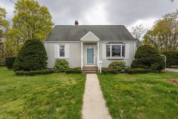 8 Forrest Rd, Northborough, MA 01532