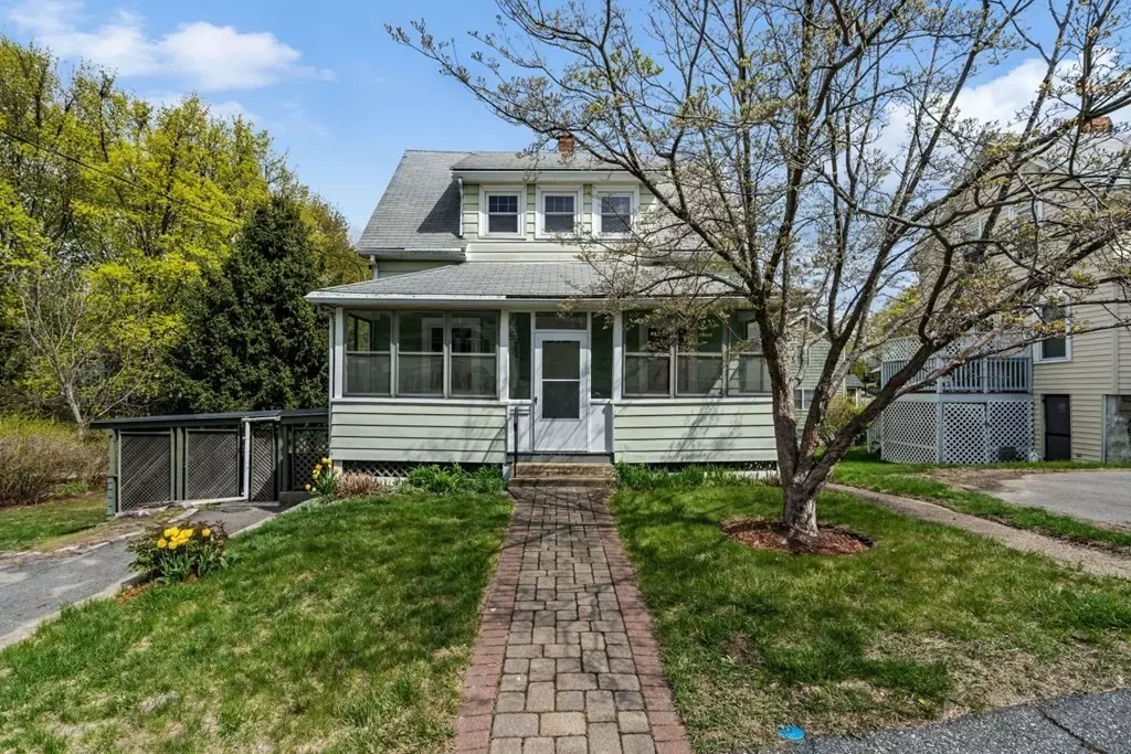 Stoneham, MA 02180,35 Lindenwood Rd