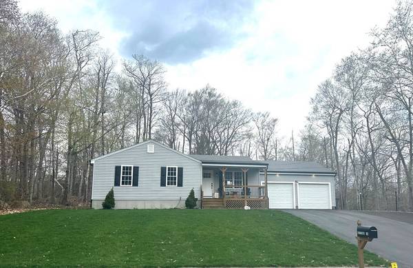 18 Myles Cir, Gardner, MA 01440