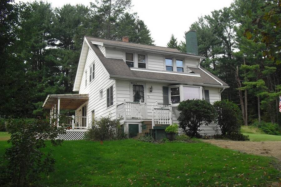 70 Amherst, South Hadley, MA 01075