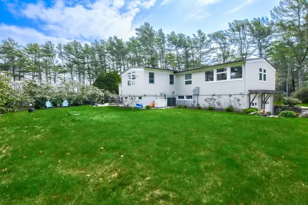 Marion, MA 02738,33 Cove Circle